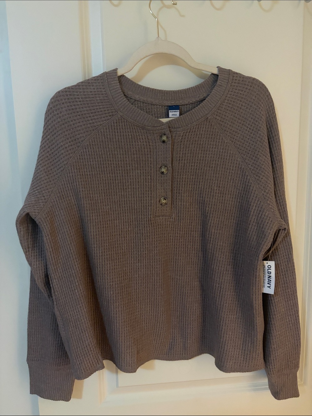 Old Navy Women's Taupe Waffle-Knit Henley Sweatshirt